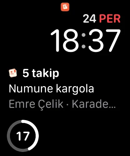 Apple Watch kadranında Musteri komplikasyonları: 5 takip, sıradaki Numune kargola ve 17 görüşmelik hedef halkası